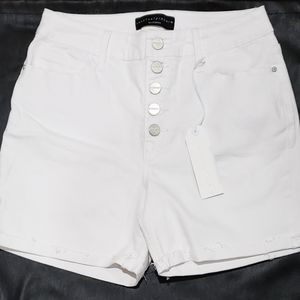 Sanctuary short 🩳